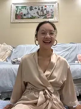 Freechat laowumeimei on StripChat