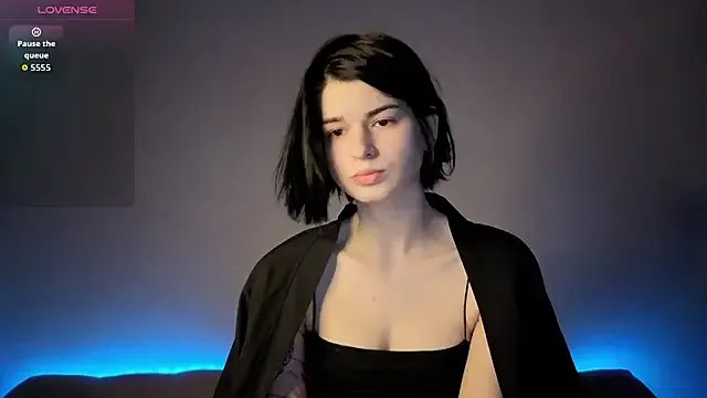 Freechat lololozhechka on StripChat