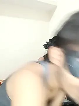 Freechat Lovebirdss on StripChat