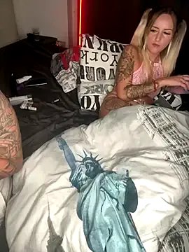 Freechat Lyra_XX on StripChat