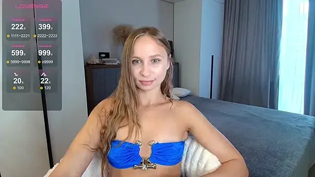 Freechat Mad1en on StripChat