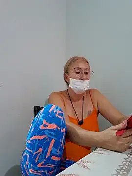 Freechat MILEIDE980 on StripChat