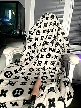 Freechat Miss_chiks on StripChat