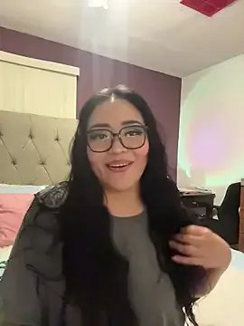 Freechat MyHoneyFrida on StripChat