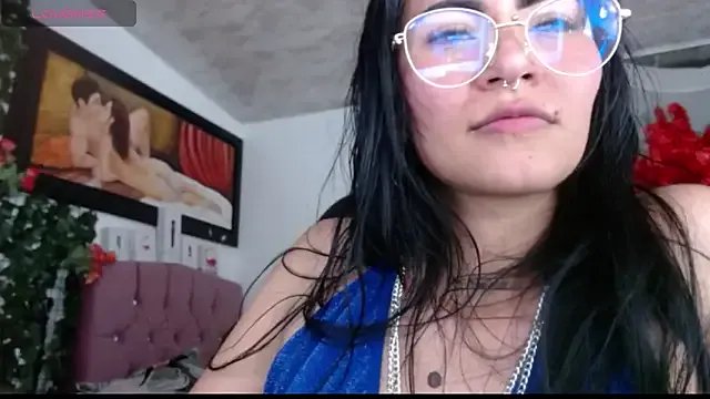 myomii_nixx on StripChat 