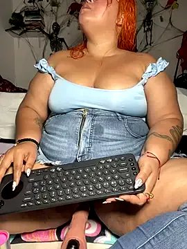 Freechat orianna_submissive24 on StripChat