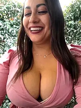 Freechat Oryk___ on StripChat