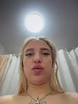 Freechat pinkstar_ on StripChat