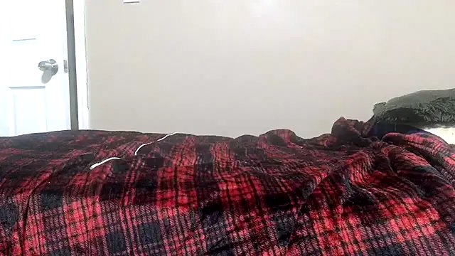 Freechat ReallyReallyReal on StripChat