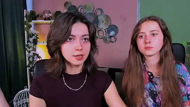 rebecca_smile on StripChat 