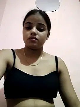 Freechat Ruchi_1 on StripChat