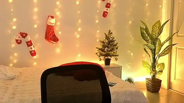 Freechat Sapphir3xoxo on StripChat