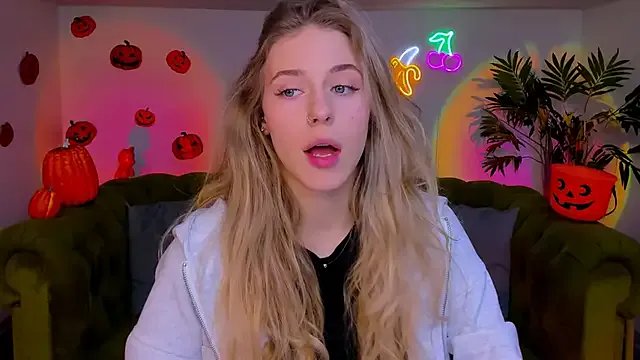 Freechat sassy_cutie on StripChat