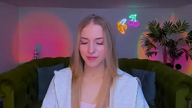 Freechat sassy_cutie on StripChat