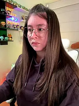 Freechat Sharon_07 on StripChat