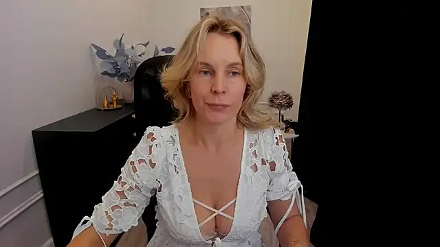 Private Sinty_Devis on StripChat