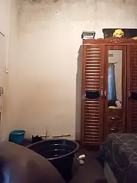 Freechat small_D94 on StripChat