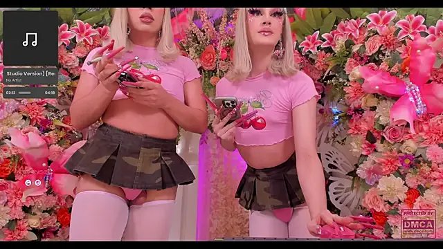 Freechat SpicySluts on StripChat