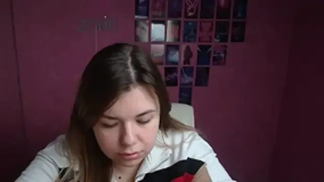 SusannaNight on StripChat 