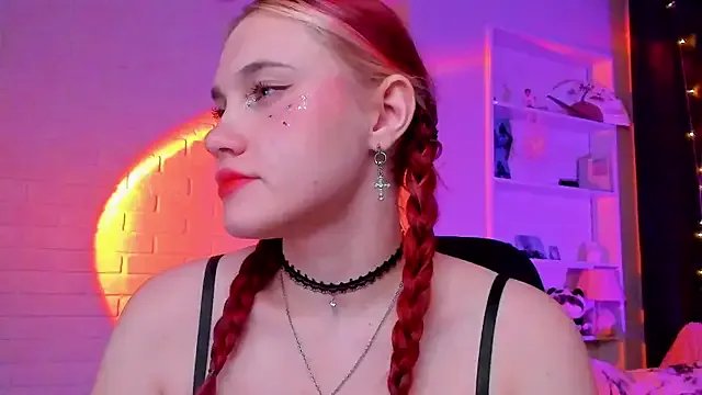 Freechat SweetieMarry on StripChat