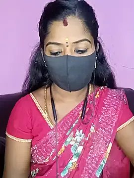 Freechat tamilammukuttyy on StripChat