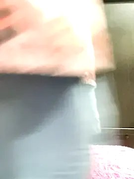 Freechat Tamilrojanew on StripChat