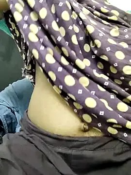 Freechat Tamilrojanew on StripChat