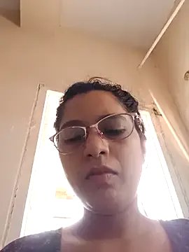 Private thanusi_2 on StripChat