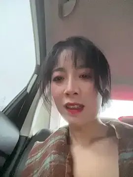 Freechat yourkeer on StripChat