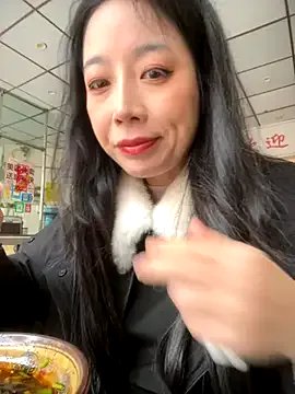 Freechat yourkeer on StripChat