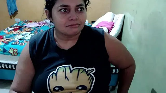 Freechat yulieth_bbw on StripChat