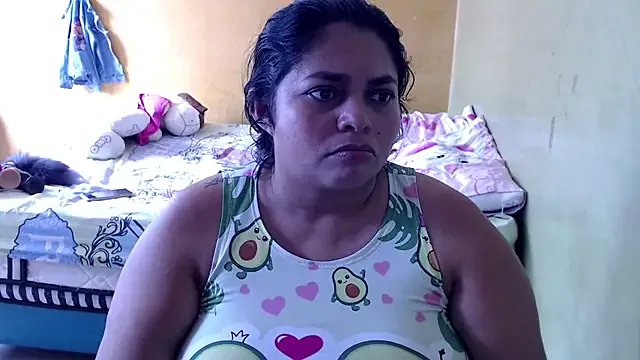 Freechat yulieth_bbw on StripChat